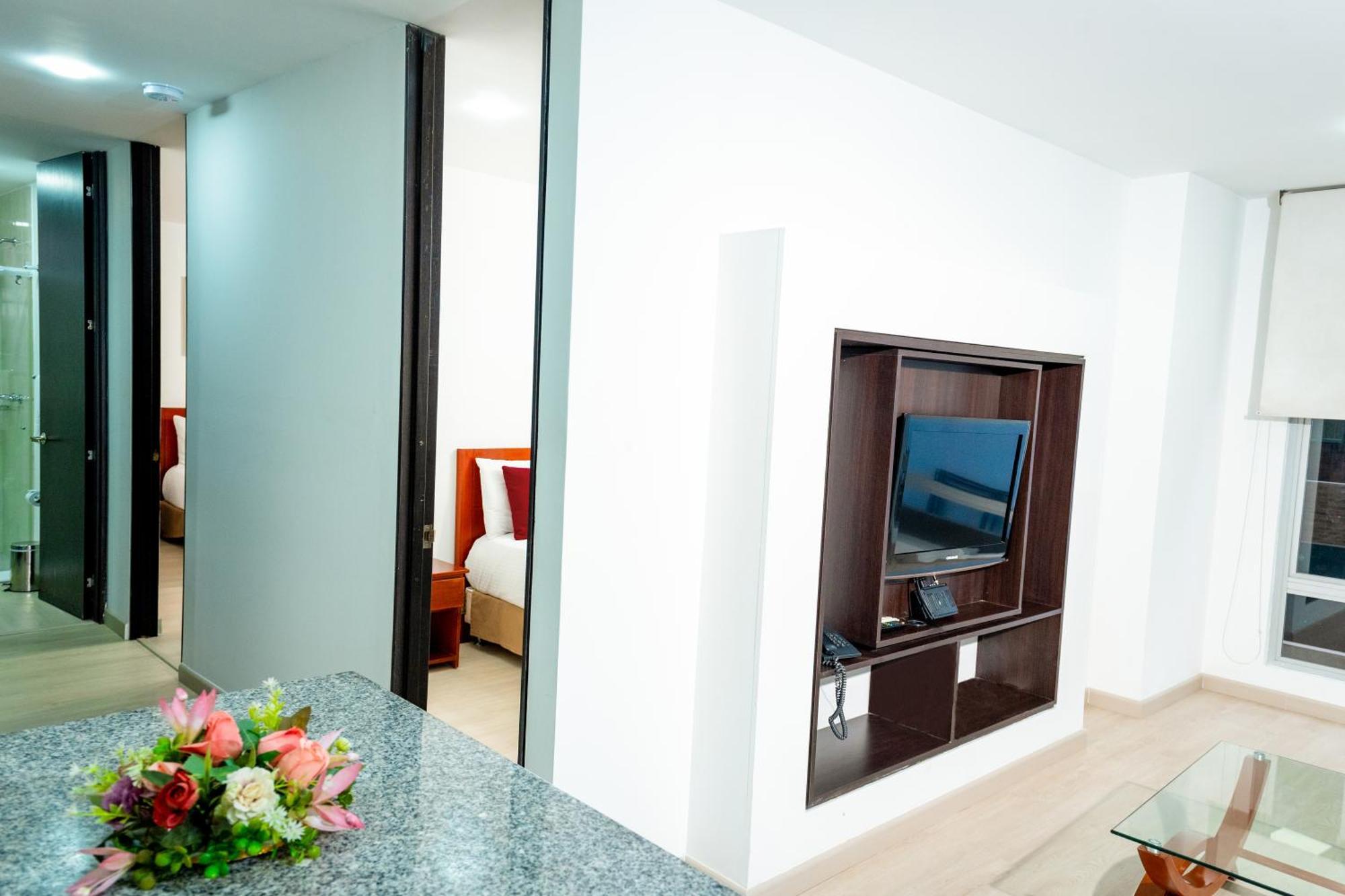 בוגוטה 122 Plaza Apartahotel מראה חיצוני תמונה