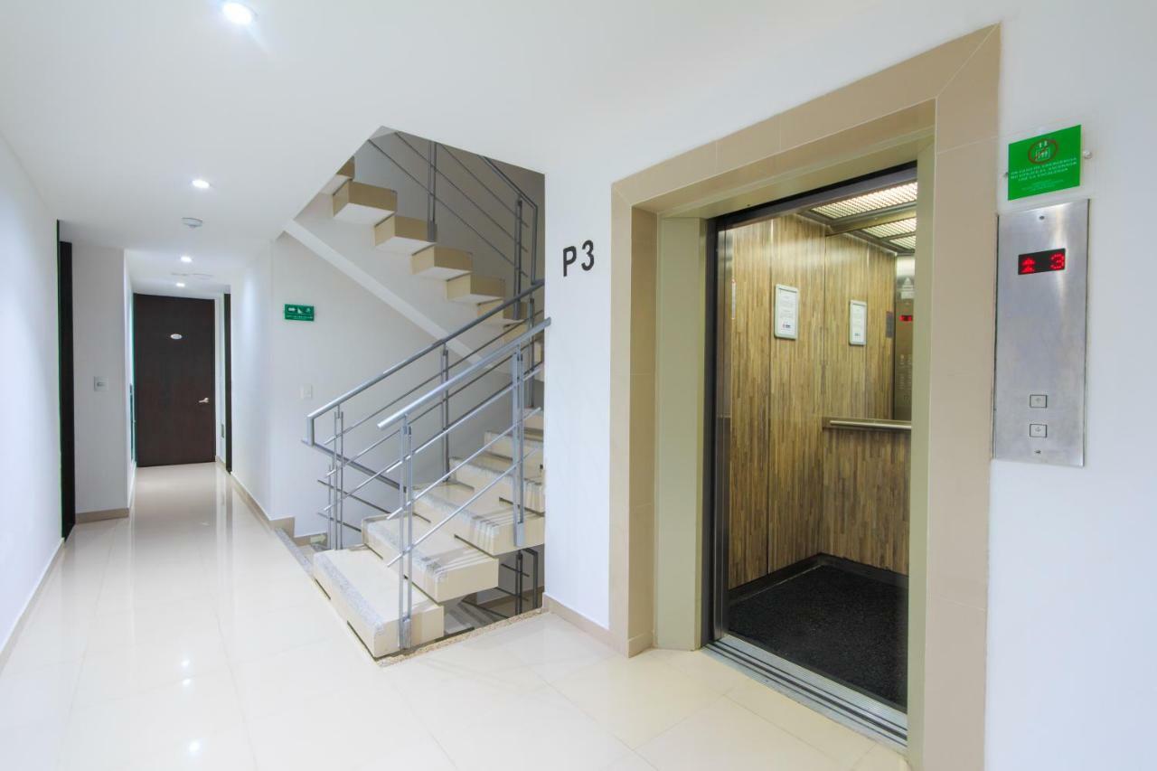 בוגוטה 122 Plaza Apartahotel מראה חיצוני תמונה